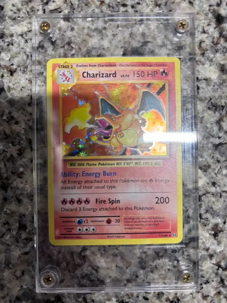 2016 Pokemon Charizard Holo