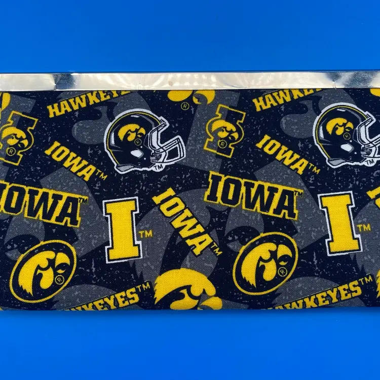 Iowa Hawkeyes Football Women's Fabric Wallet - Clasp Closure