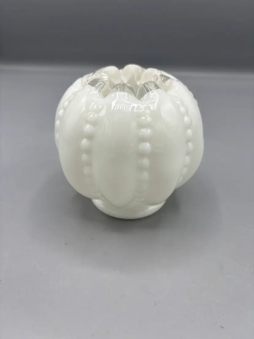 Fenton silver crest Rose bowl