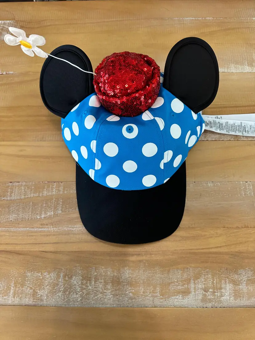 New with Tags Disney Parks Minnie Mouse Polka Dot Ears Hat Baseball Cap with Red Sequin Tiny Hat Adjustable Daisy