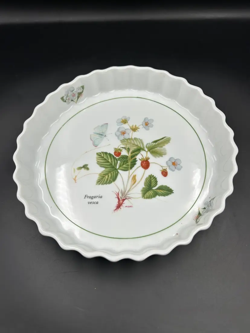 Vintage Louriox Le Faune strawberries, florals, butter, butterflies, quiche/tart, baking dish, France