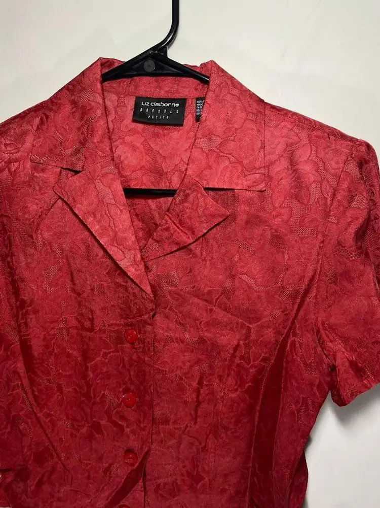 Liz Claiborne Dresses Petite Jacquard Pattern Button Up Top