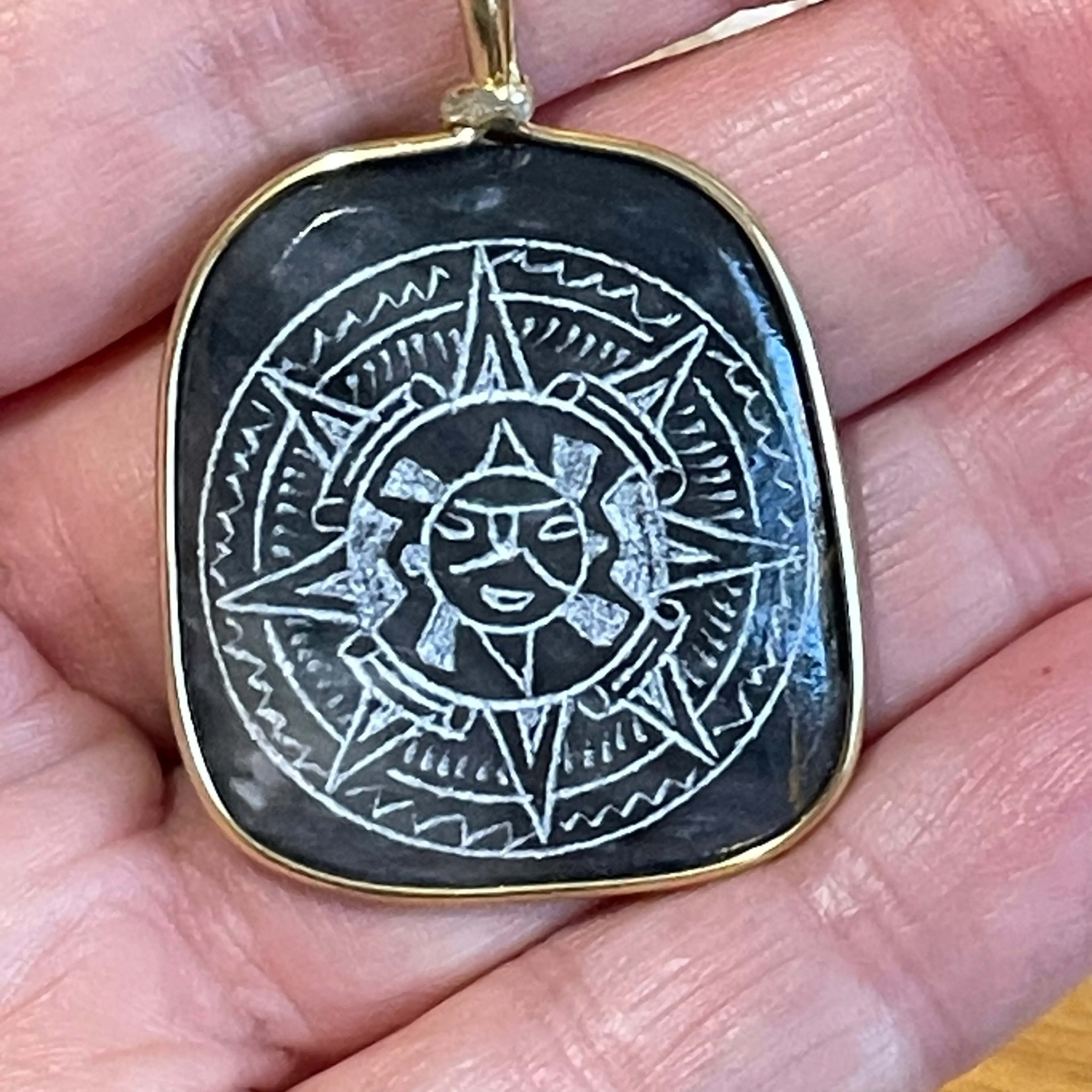 Image 3 of 6