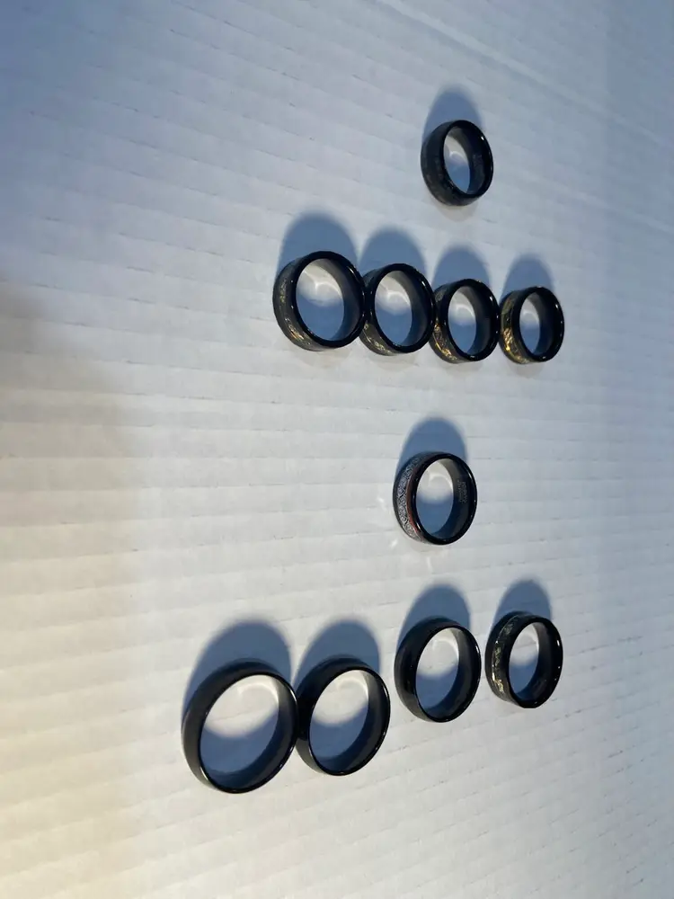 Men’s Black Gold Flake Inlay Rings Size 7-13 Lot Of Ten