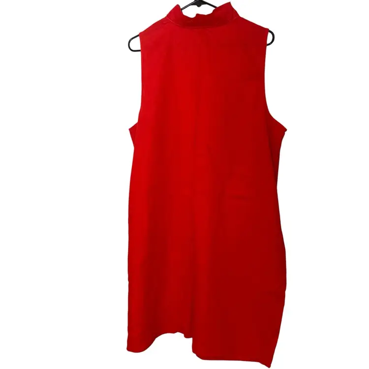 Crown & Ivy Red Linen Shift Dress. Midi