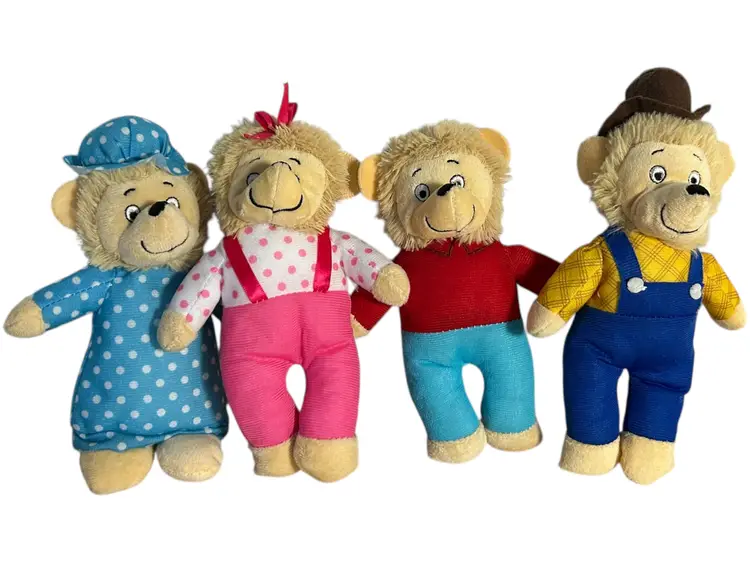PBS Kids The Berenstain Bears Stuffed Plush Family Set Of 4