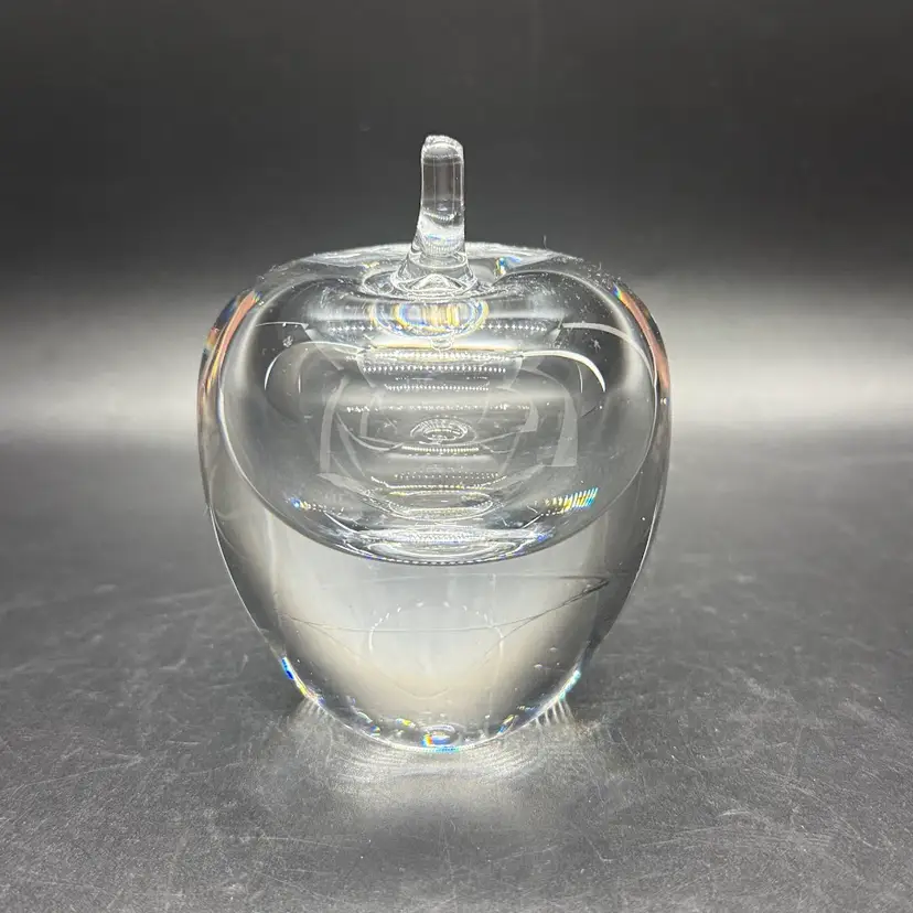 Vintage Studio Ahus Sweden Clear Apple Art Glass Paperweight 1986 Signed