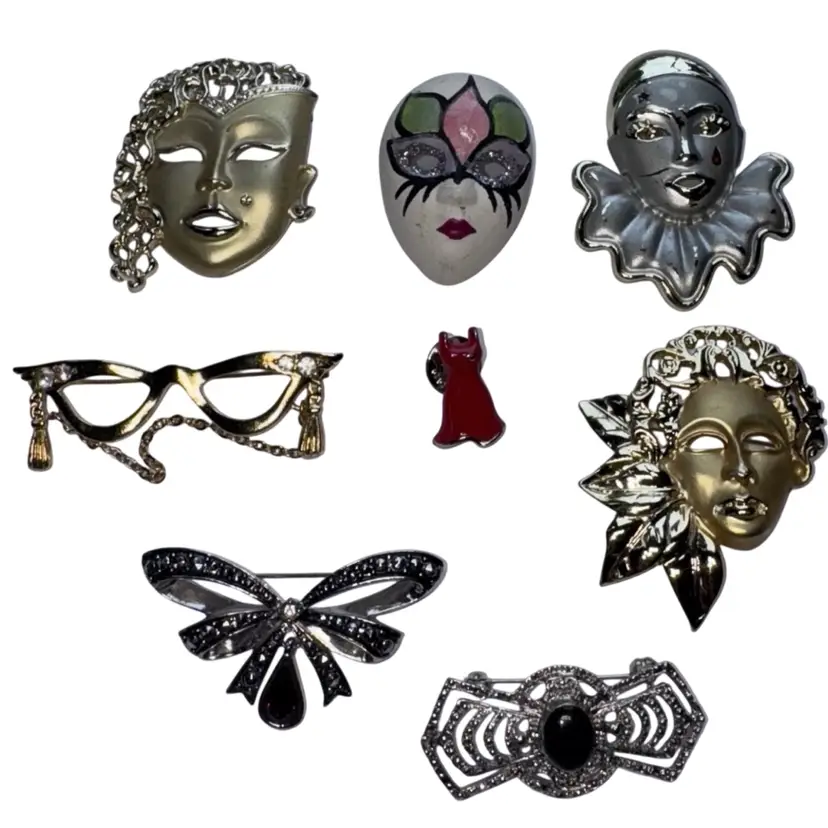 Brooch Pins Masquerade Costume Ball Clown Mask Mardi Gras Celebration 8pcs VTG