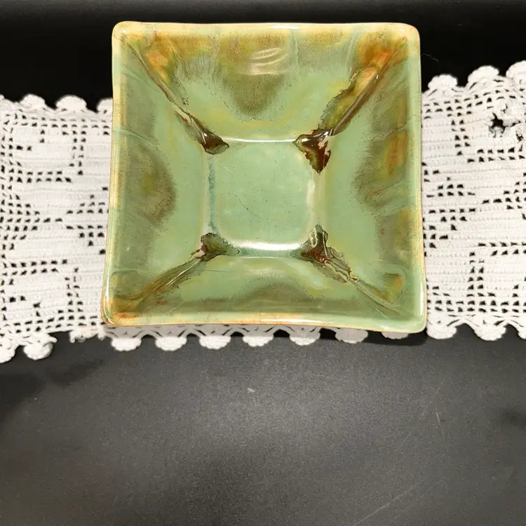 Vintage Very Rare Guppy’s Pottery Of California Square Bowl