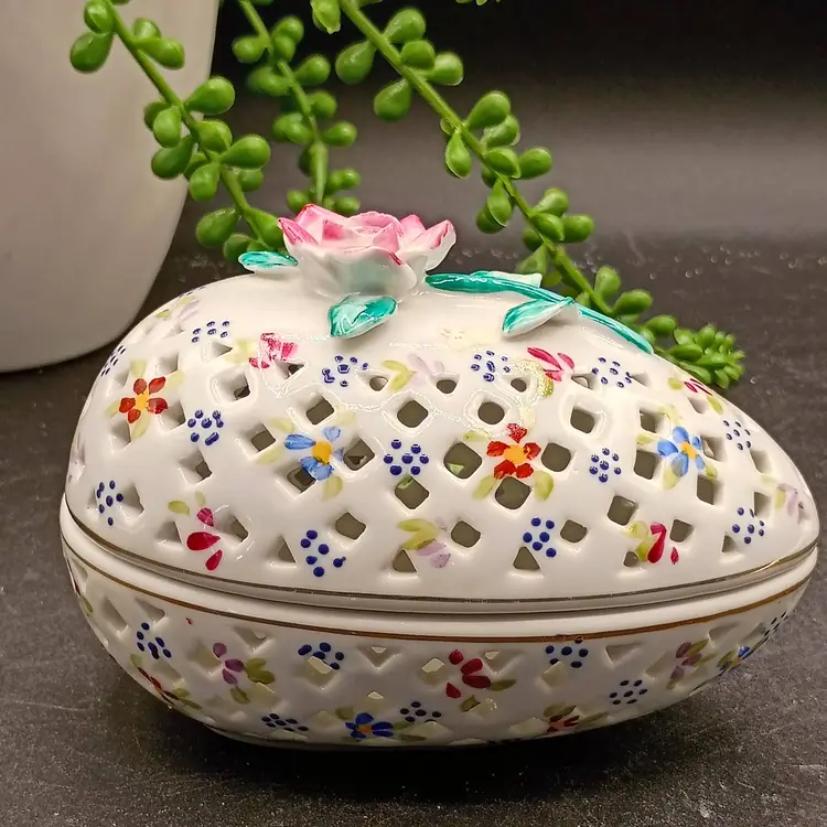 Vintage Formalities by Baum Bros Easter Egg with Flower Pink Rose Potpourri