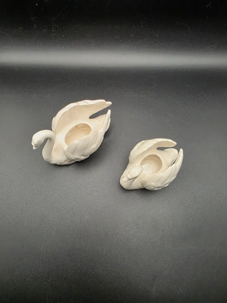 Goebel White Swans Set of 2