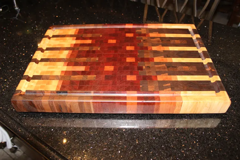 End Grain - Ombre Cutting Board with End Fade