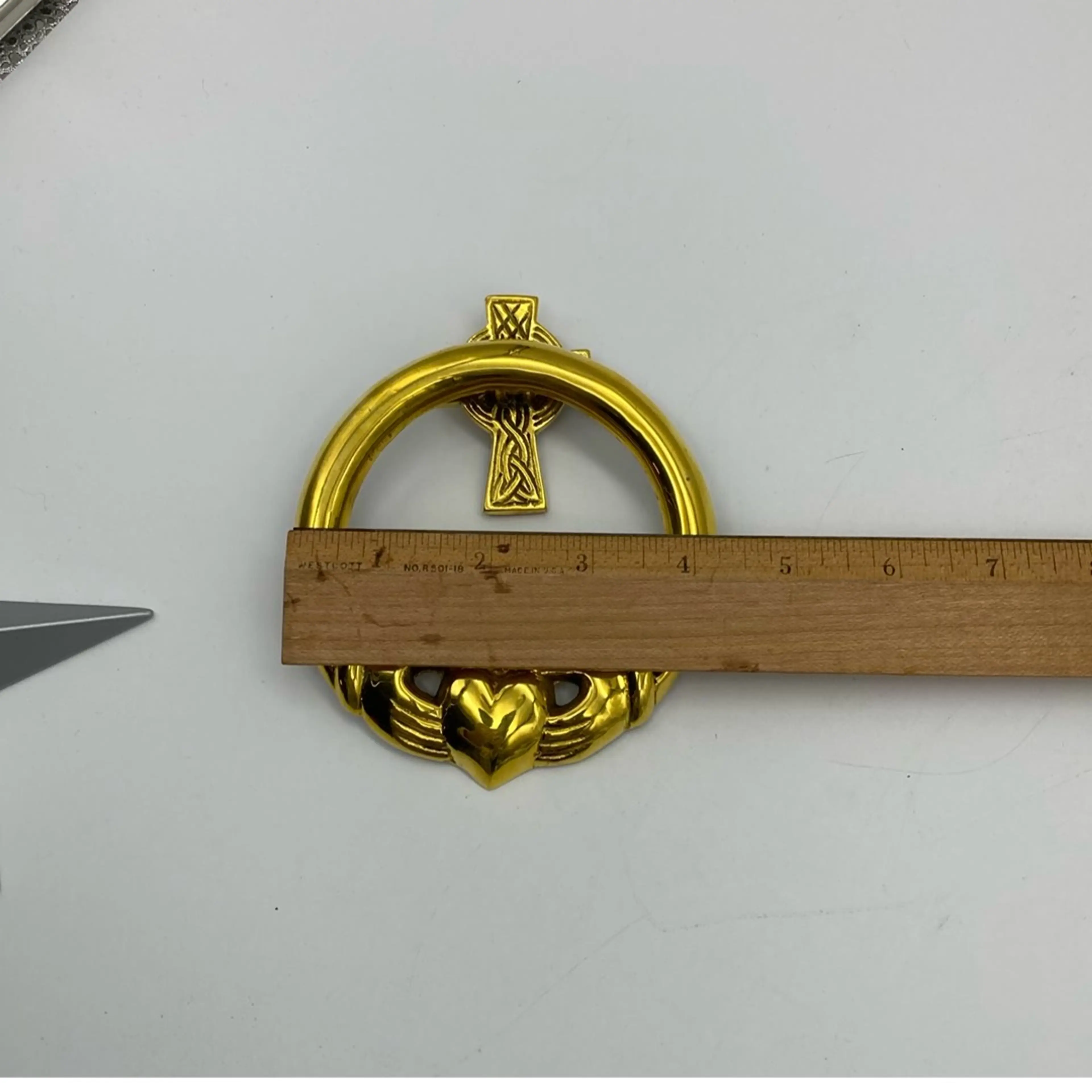 Image 3 of 6