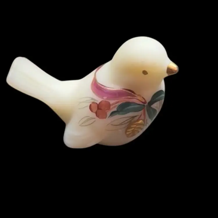 Fenton Christmas Hand paint Custard Bird, 5 in W x 4 in H