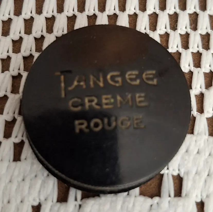 220 Vintage Tangée Crème Rouge Compact – New York – 1920s–30s