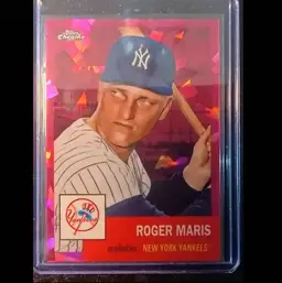 Roger Maris 2022 Topps Chrome Platinum Anniversary #56 Prism Refractor /100