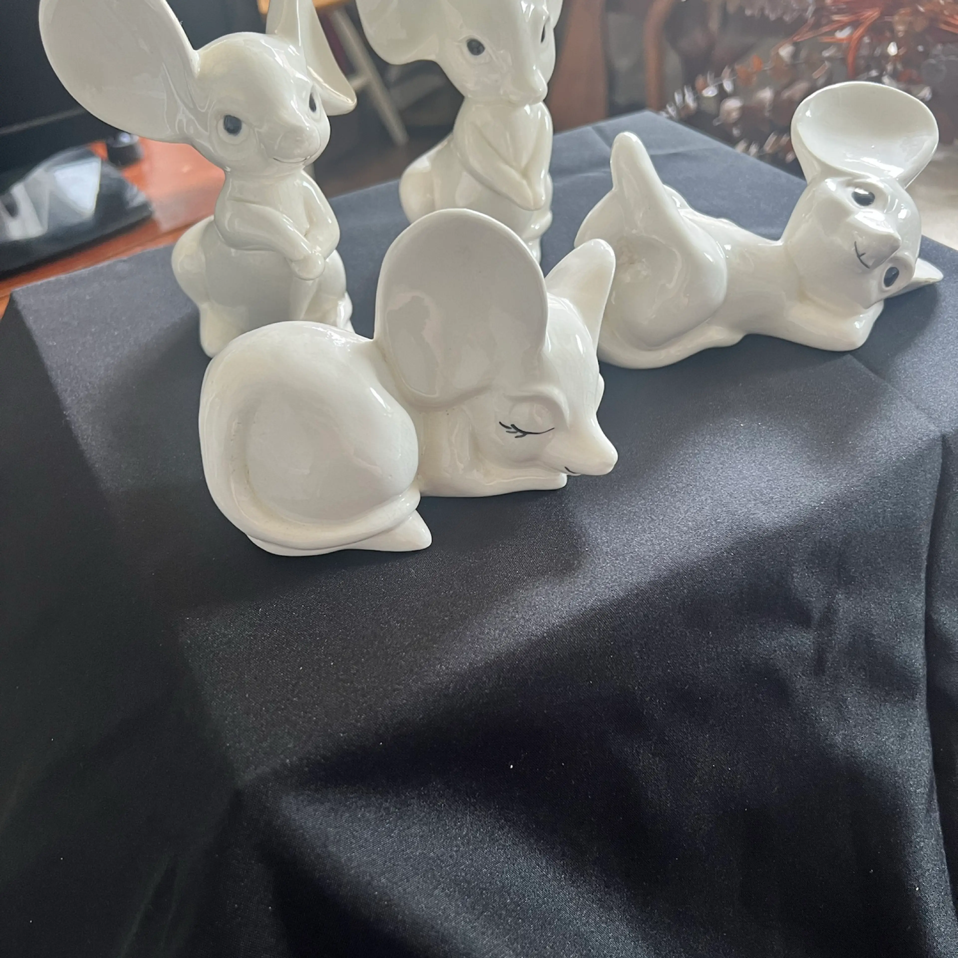 Image 3 of 10