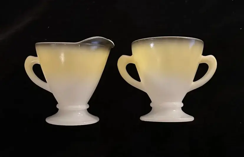 Vintage Hazel Atlas Platonite Ovide Sugar Bowl & Creamer Set - Yellow & Black