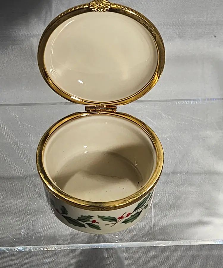 Lenox Christmas Trinket Box