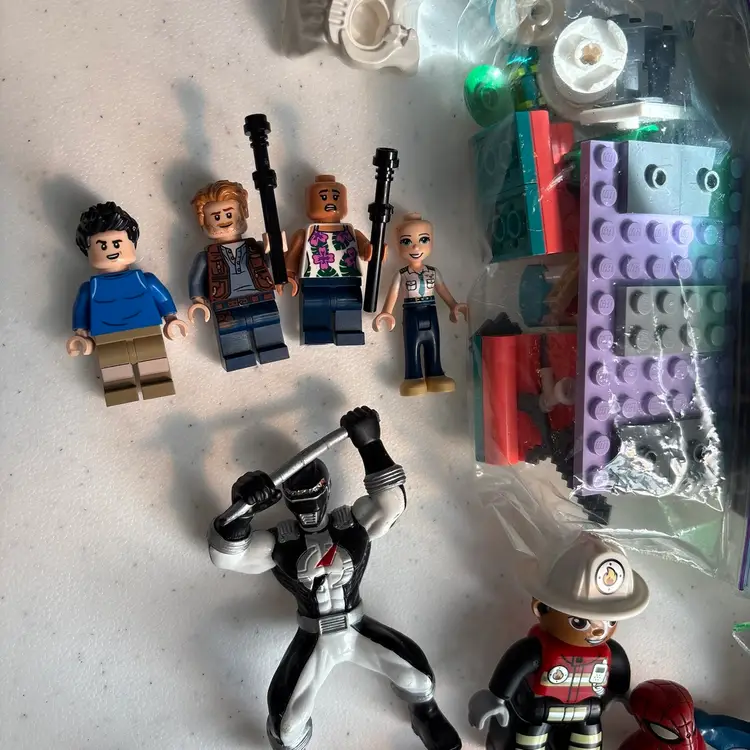 LEGO & Action Figure Lot - LEGO minifigures, parts, vehicles, Jurassic World & More