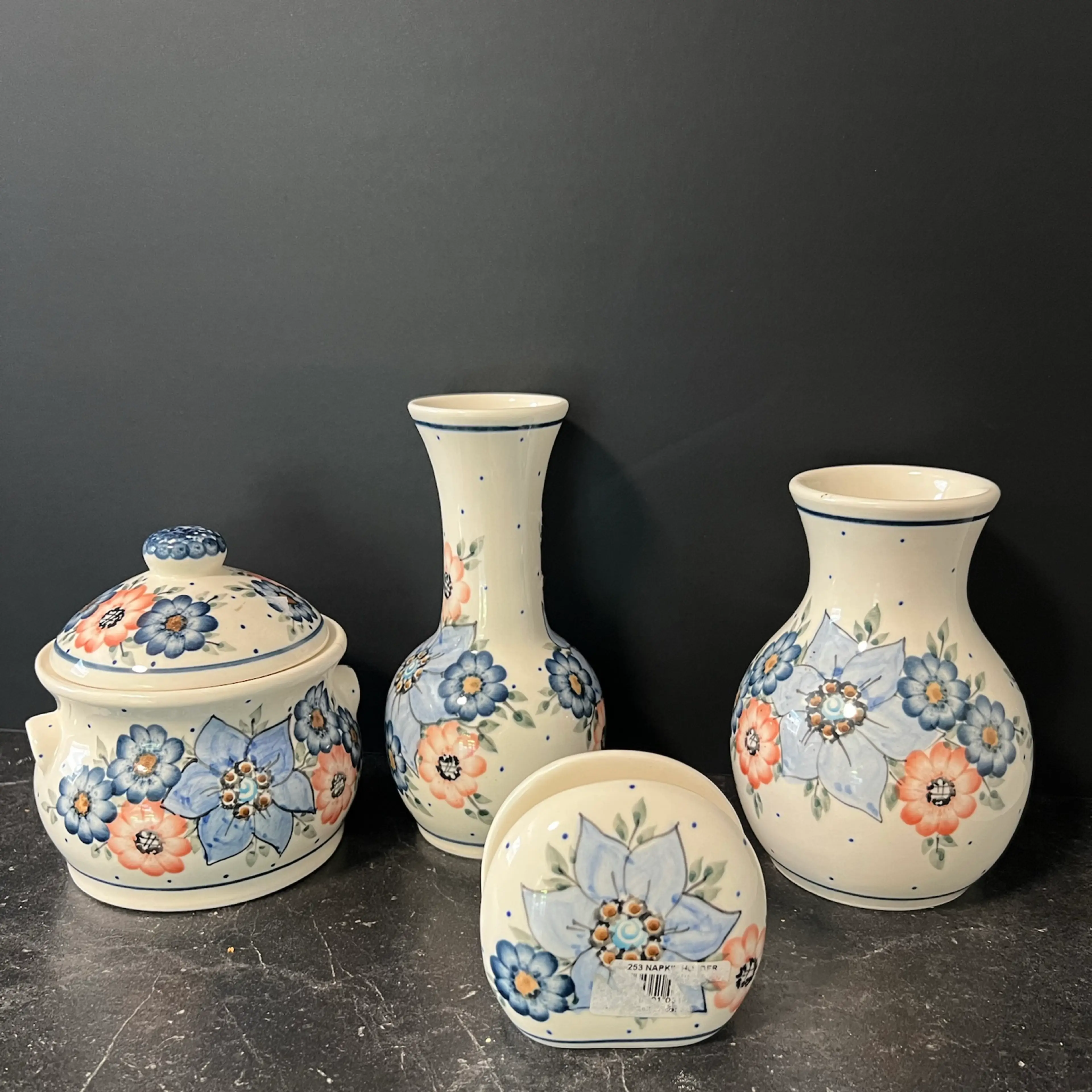 Image 1 of 7