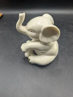 Vintage Lenox Elephant Ivory Porcelain With Gold Trim Animal Figurine 2.75" Tall