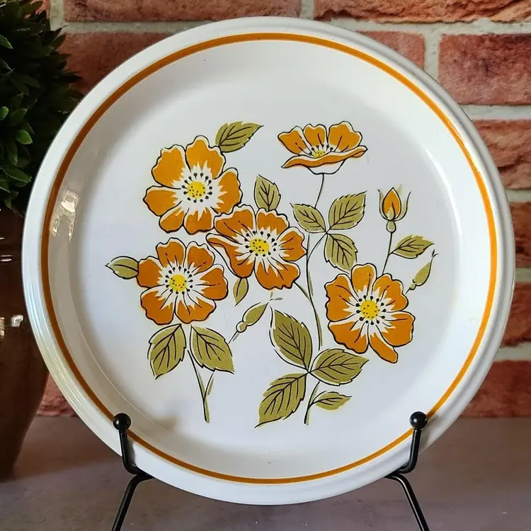 Mix~Match - Lively Oranged Flower 4 pc place setting