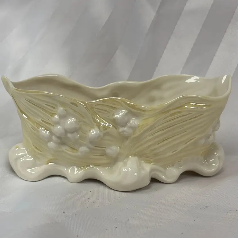 Vintage Belleek “Lilly of the Valley” Luster Trinket Dish Bowl, 7th Mark