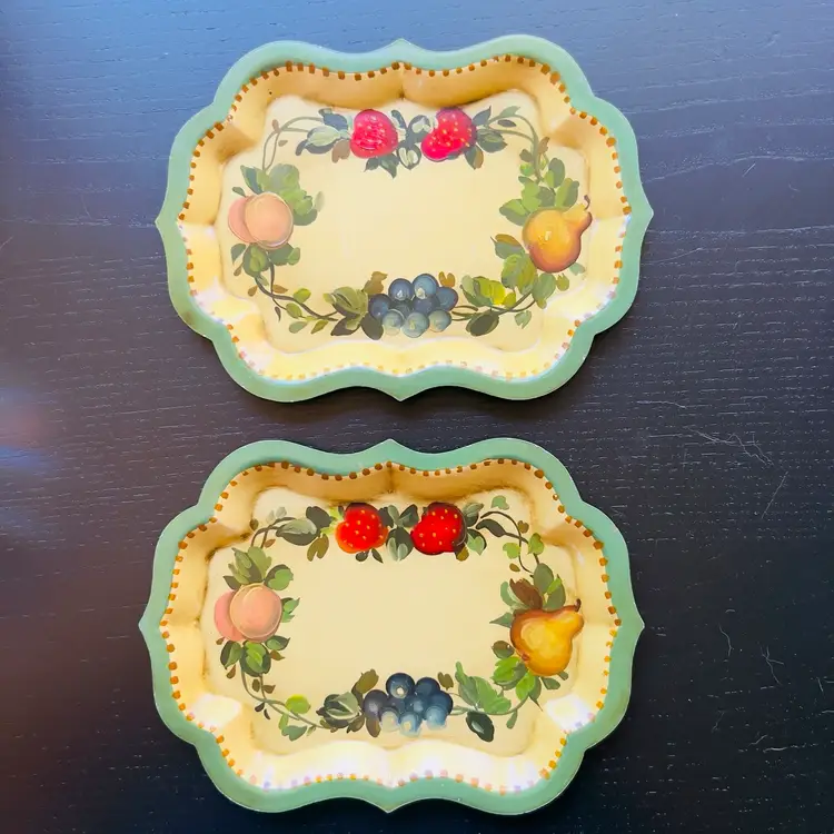 Vintage Hand-Painted Tole Tray x 3” x 4”