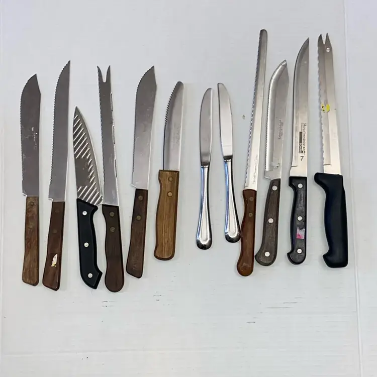 #01 Knife Lot