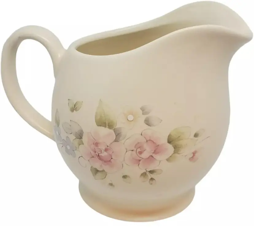 Pfaltzgraff (USA) Tea Rose Large Gravy Boat / Pitcher