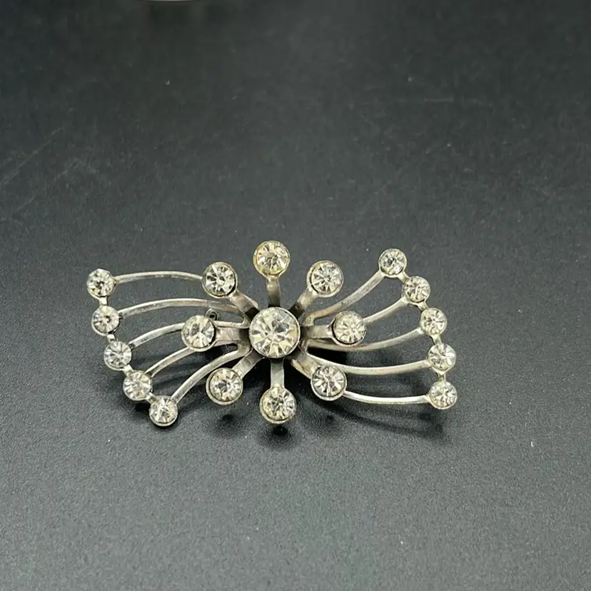 Vintage Rhinestone Brooch, Swirl Design, Silvertone 2” Wide