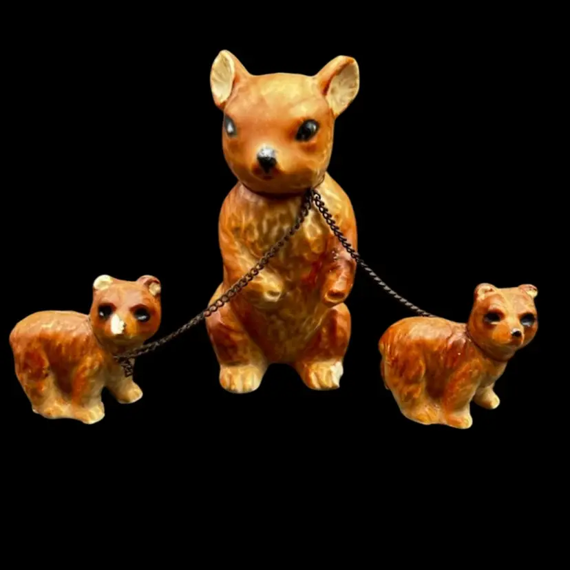 #266B 3 Vintage Brown Bear & Cubs Chained Figurines. Ceramic. As Is. Two Have Sad Boo Boos - But Nothing A Touch Of Paint Wouldn’t Fix - To Find The Set Complete With Chains Is A Prize.