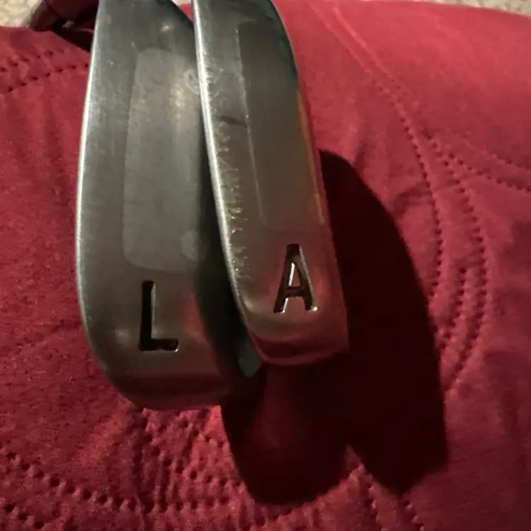 NEW GOLFER? IRON SET 
GREAT BIG BERTHA
TUNGSTEN TITANIUM IRONS - RH