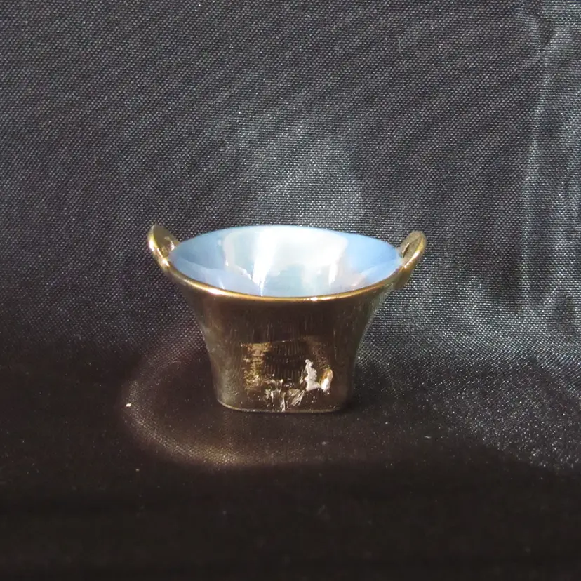 10) Porcelain Open Salt Cellar with Handles - Gold w/Blue Luster