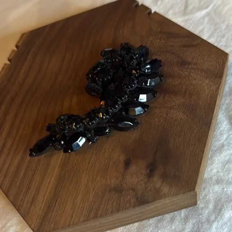 Vintage Open-Back Black Rhinestone Brooch
