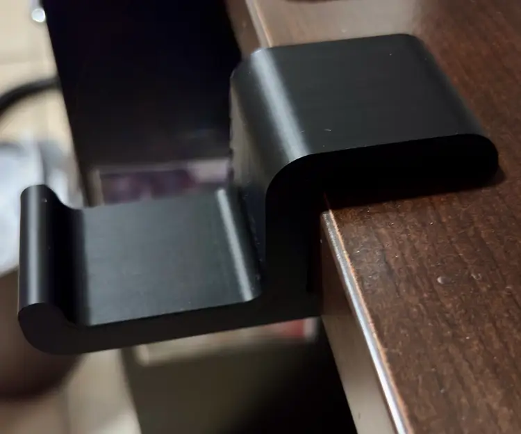 3D Printed Desk Headset Mount