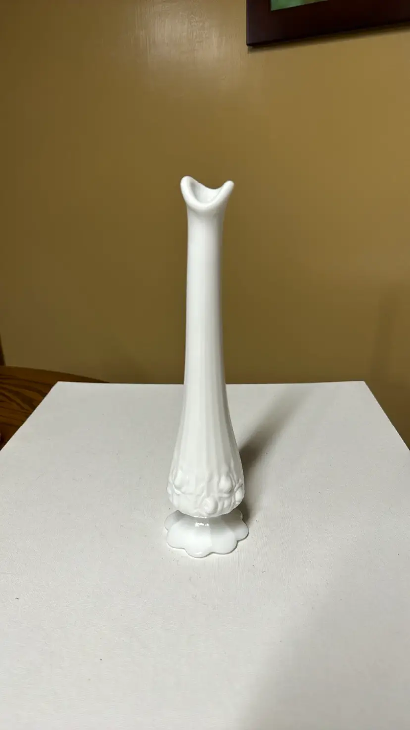Fenton Milk Glass Cabbage Rose Swung Bud Vase 10.25” tall