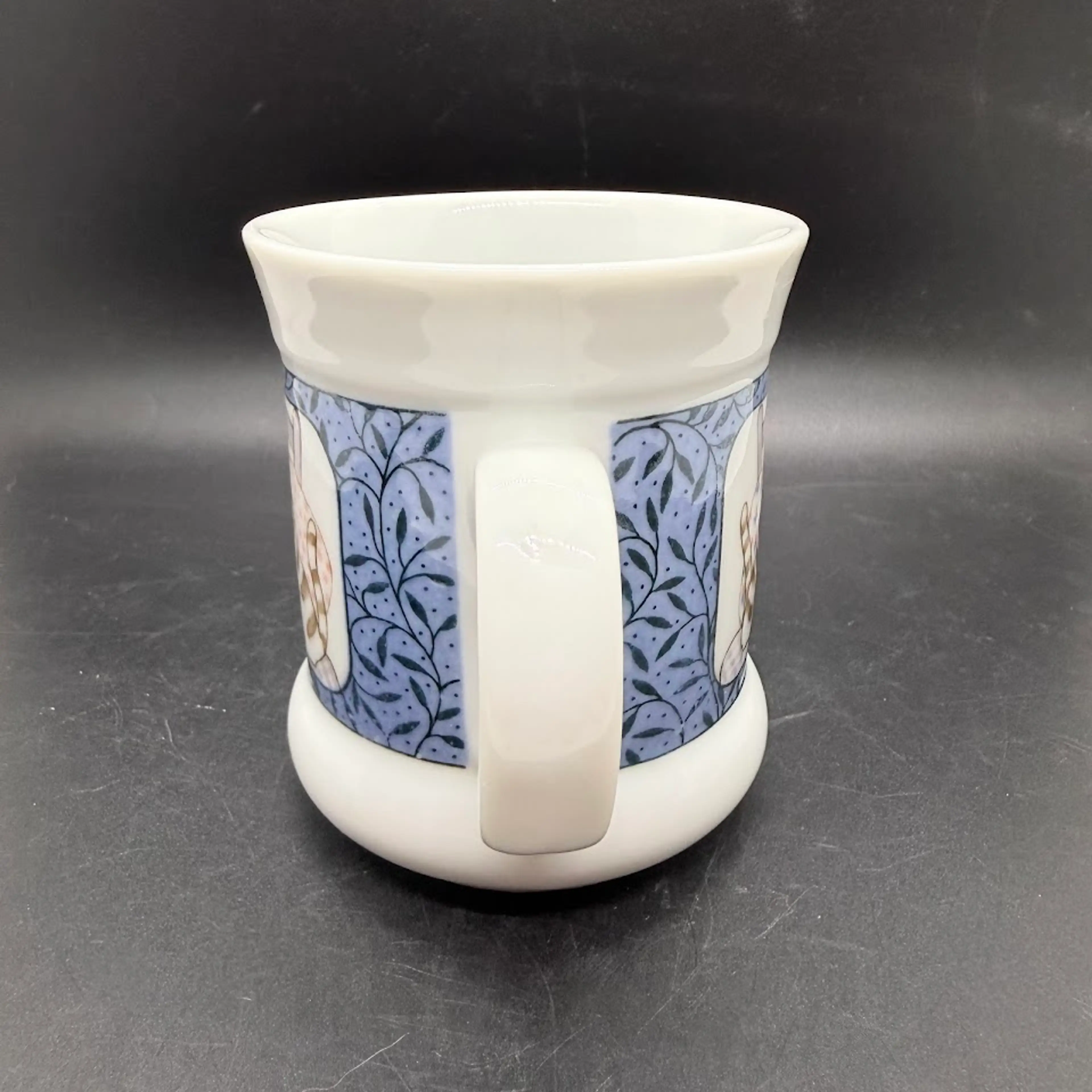 Image 4 of 16