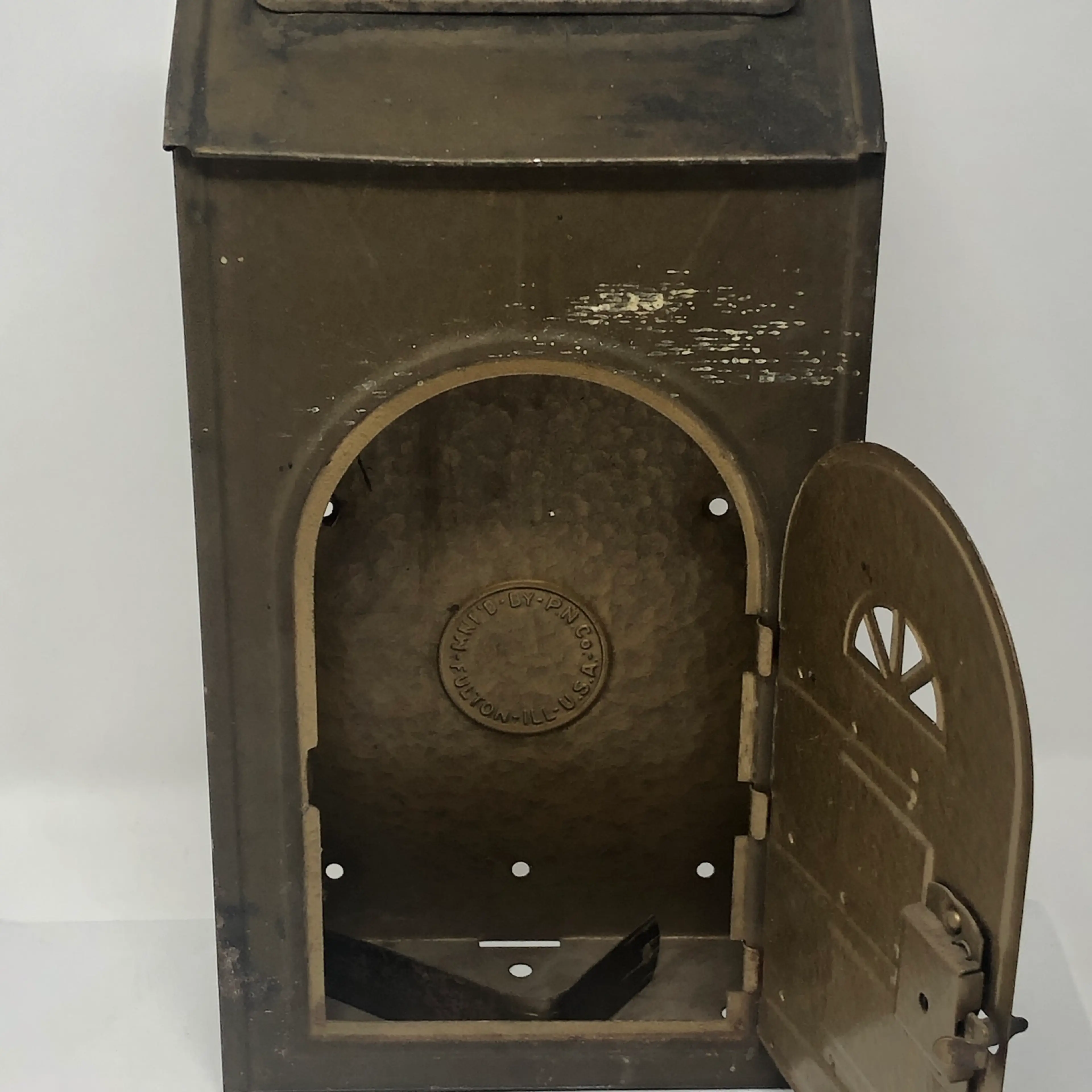 Image 2 of 7