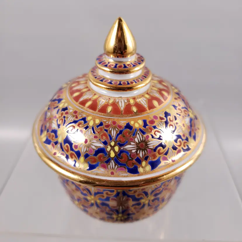 Vintage THAI BENJARONG Floral Enamel Porcelain Decorative Covered TRINKET BOWL
