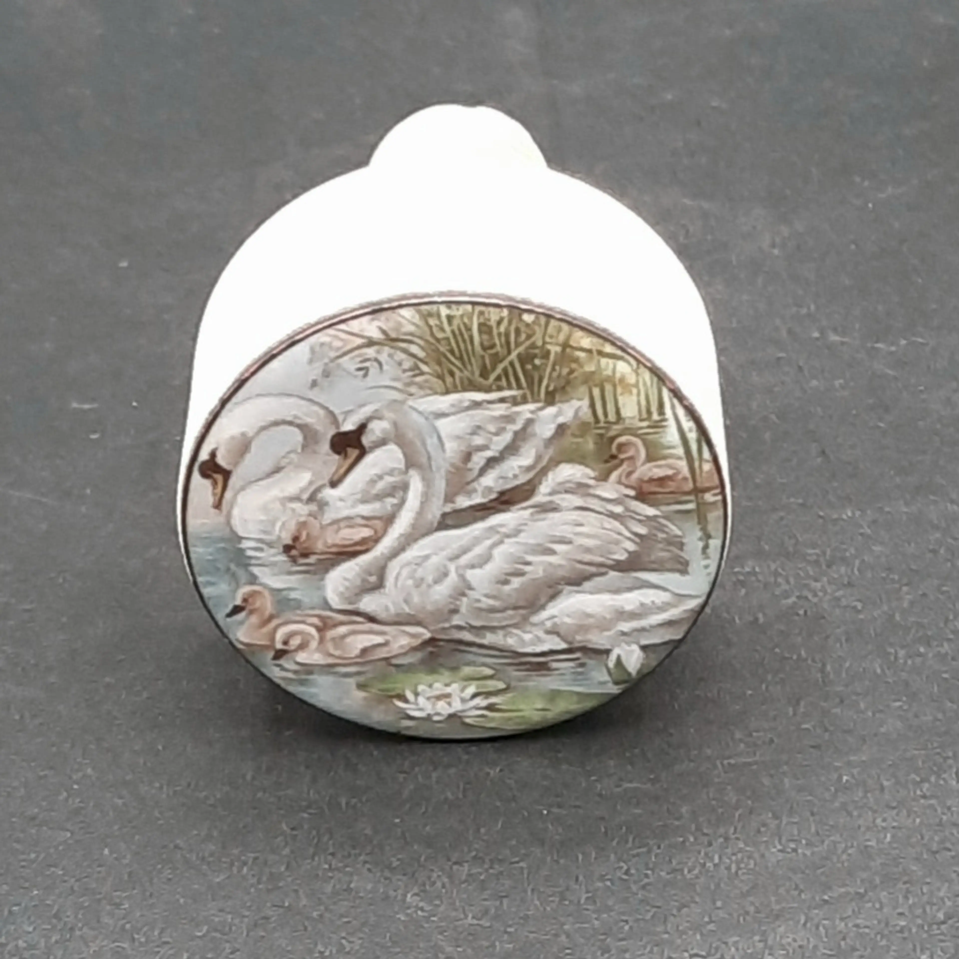 Image 2 of 5