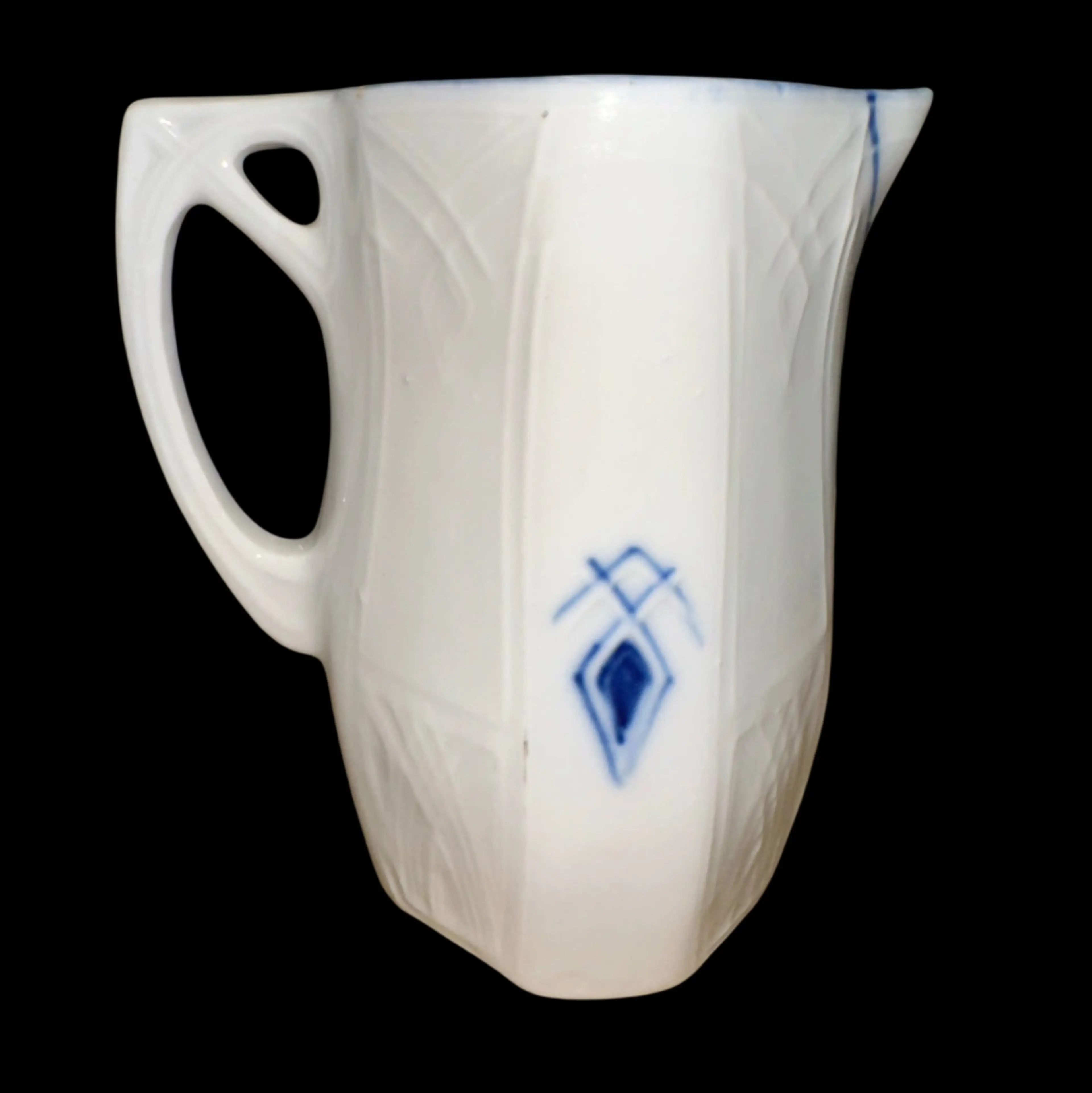 Image 4 of 6