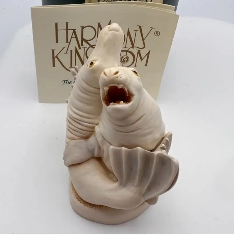 HARMONY KINGDOM “ARIA AMOROSA”