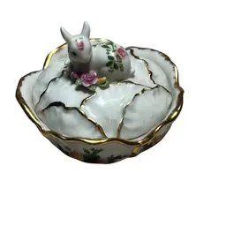 Royal Albert Old Country Roses Bunny/rabbit Trinket Box