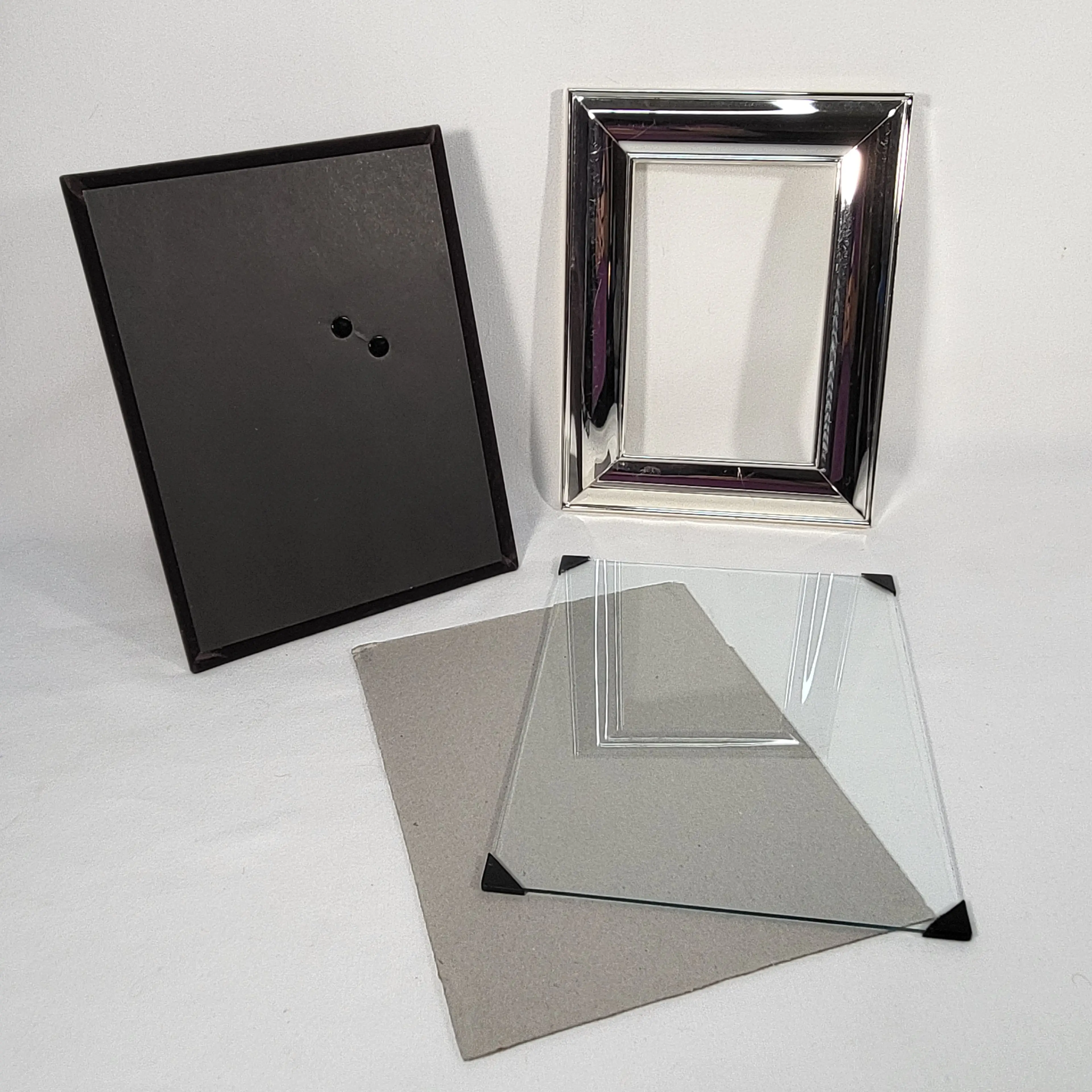 Image 4 of 9