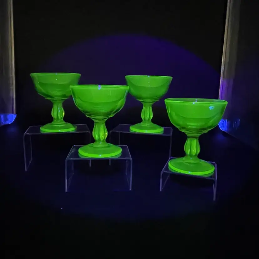 Tiffin Franciscan Canterbury Greenbriar Champagne Tall Sherbet Glasses Glows