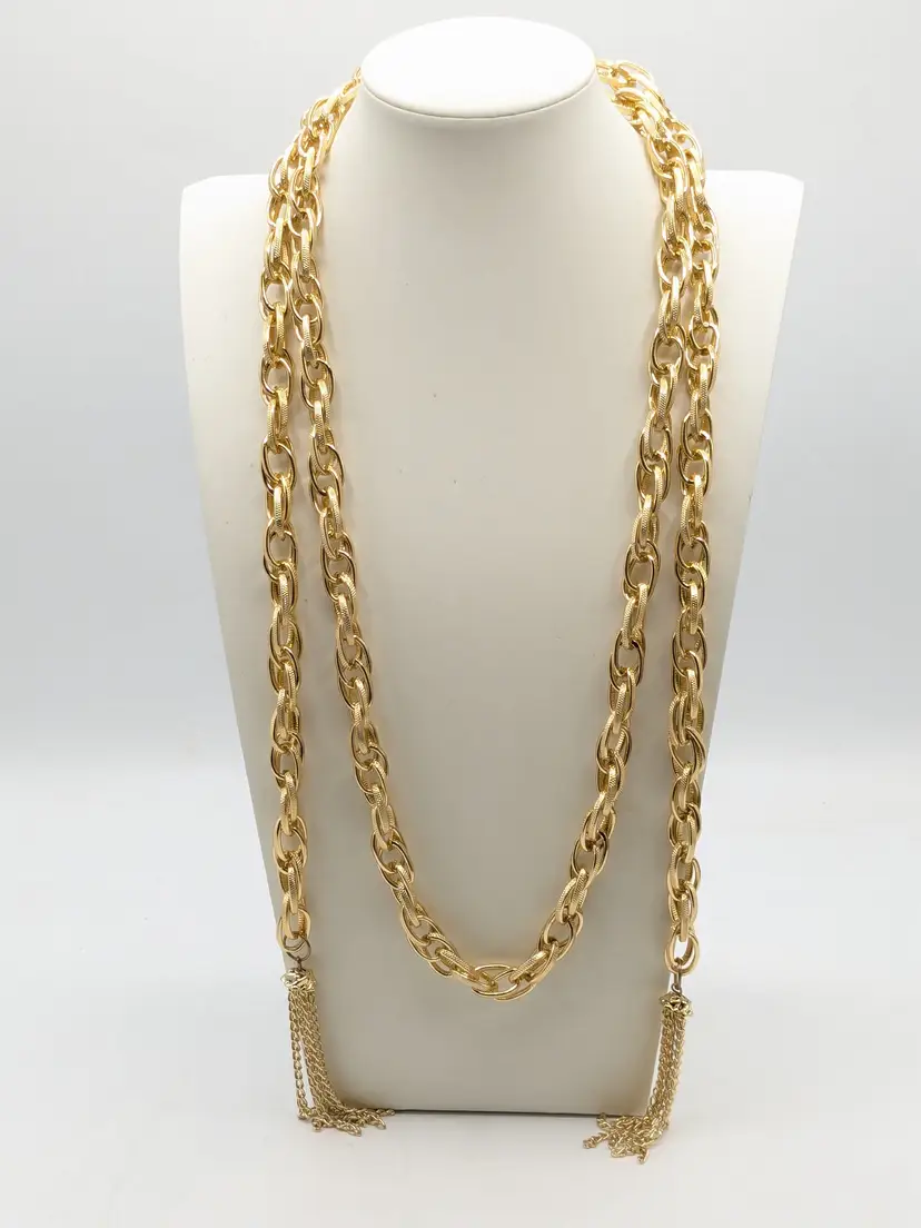 Chunky Gold Tone Chain Open Necklace with Tassels