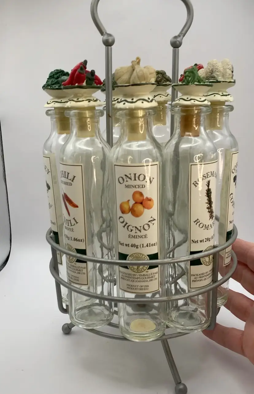 VTG Au Printemps Gourmet 9 Bottle Revolving Carousel Spice Rack. Glass Bottles with metal rack.