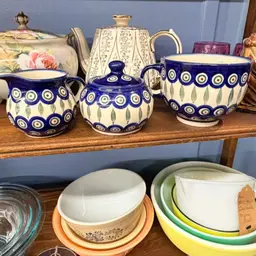 Polish Pottery 4pc Set Creamer, Sugar Bowl W/lid And Coffee Mug